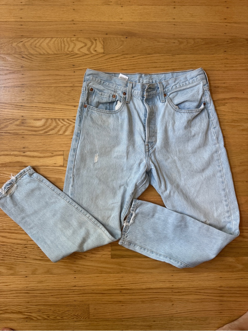 Levi's Light Blue Women's Cropped Ankle Jeans